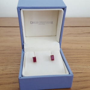 9ct Gold Garnet Stud Earrings: Pierced Ear Jewelry
