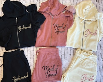 Conjunto personalizado de sudadera con capucha y shorts para la fiesta nupcial, atuendo de dama de honor para la mañana de la boda.