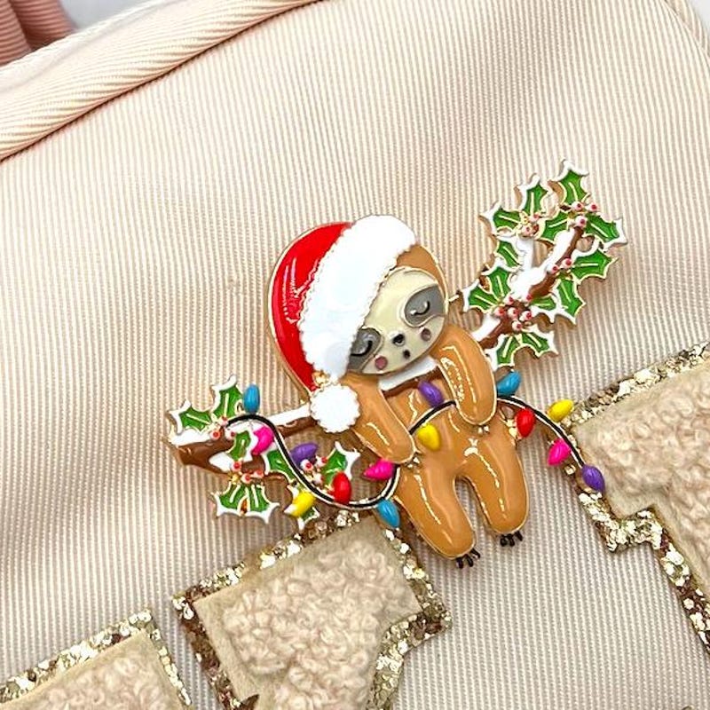 Sloth Brooch - Etsy
