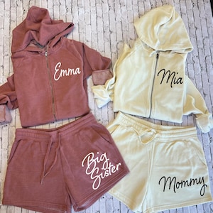 Custom bridesmaid pajama set, bridal party pjs, bridesmaids getting ready outfit, bridesmaid sweatsuit, custom bridesmaid gift, Short B158