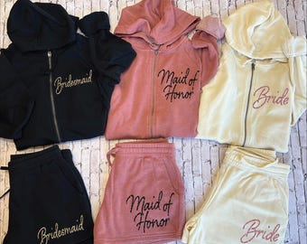 Conjunto personalizado de sudadera con capucha y pantalones cortos para la fiesta nupcial, atuendo para la mañana de la boda.