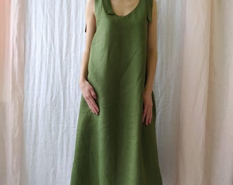 Linneklänning / Linnetunika / Maxiklänning i linne / Sommarklänning / Linnesomklänning / Ärmlös klänning / Linneklänning med knytband