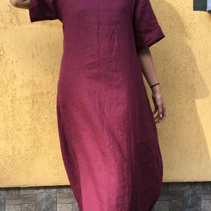 Robe en lin/Robe en lin surdimensionnée avec poches/Robe décontractée/Robe en lin minimaliste/Robe tunique en lin/Robe en lin grande taille/Robe à épaules dénudées/