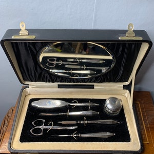 Antico set da manicure Art Déco in argento sterling del 1929 di David Moss and Co