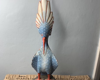 ヴィンテージの木彫りカグー鳥の置物、ニューカレドニアの民芸品