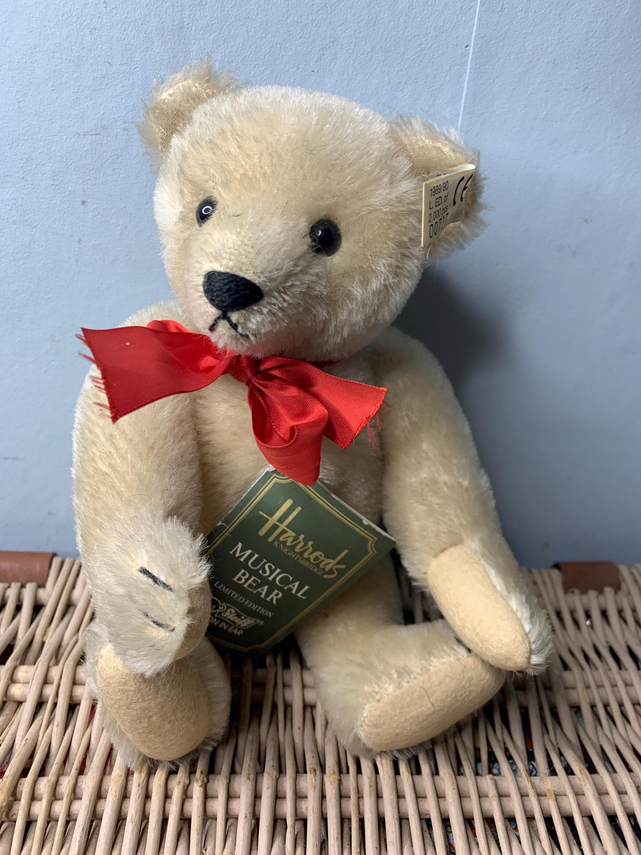 Steiff Musical Bear - Etsy UK