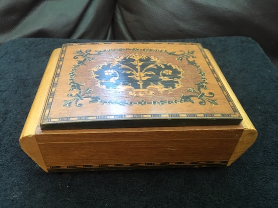 Sorrento music box deals