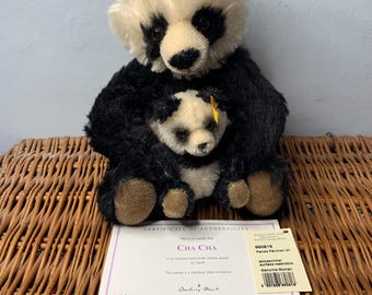 STEIFF オリジナル クラシック ステッデッド パンダ ベア 24 cm EAN