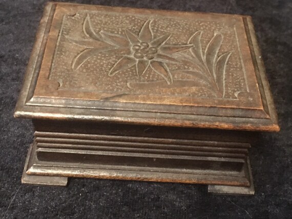 Early Antique Black Forest Puzzle hand carved woo… - image 3