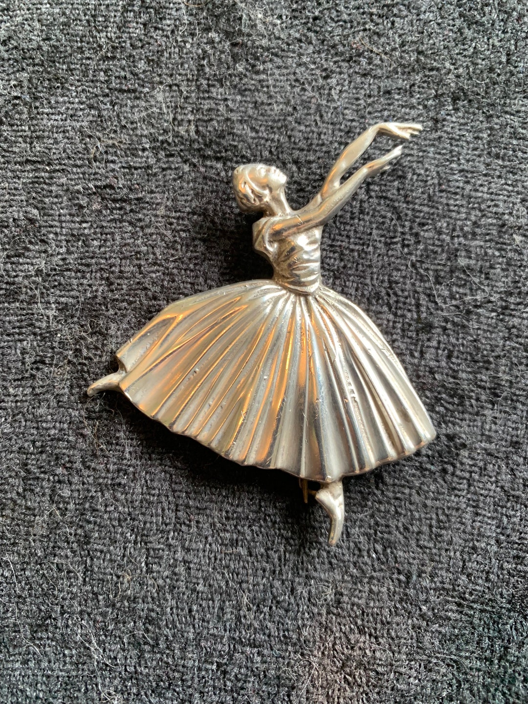 ballerina brooch vintage