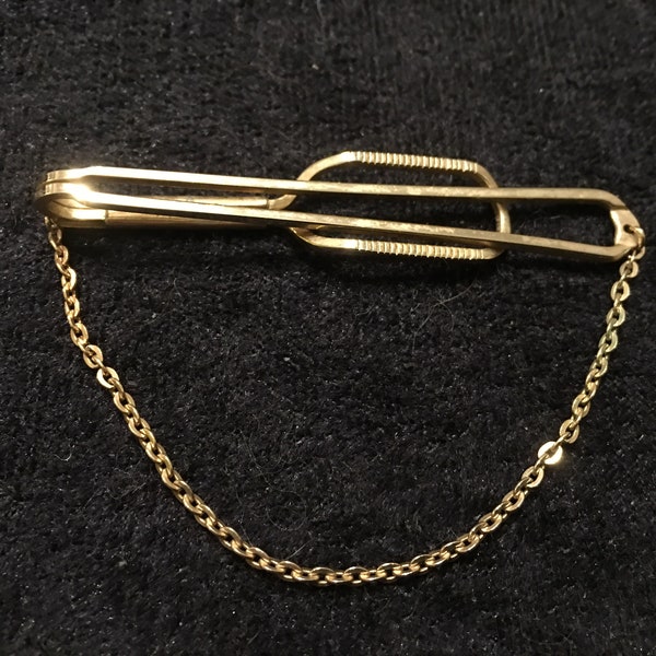 Vintage Stratton Imitation Tie Clip with Chain Gold Tone