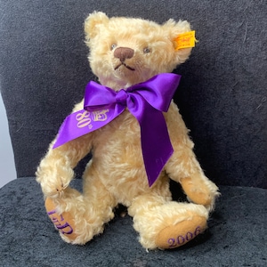 Steiff Bear EAN 691393 Queen Elizabeth II Platinum Jubilee