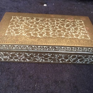 Raro ottone vintage / scatola di sigarette smaltata
