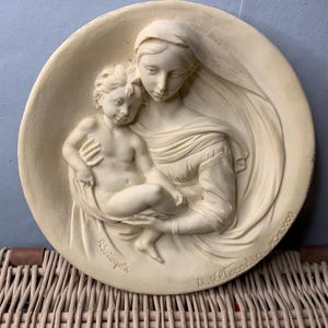 Placa de pared de alabastro vintage Madonna Profectica de Mastro A Santagela Studio Dante