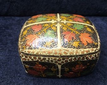 Vintage Kashmir lacquer Jewellery Box with hand painted Leaves and  Flowers