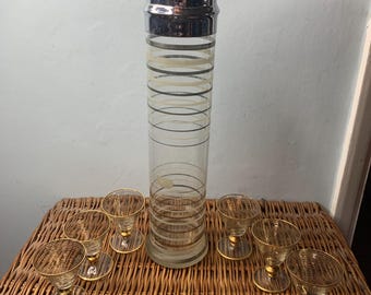 Vintage RARE Art Deco Skyscraper Cocktail shaker Clear with Silver bands Glasses Clear with Gold bands Macbeth - Evans 1930s
