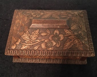Antique Rare and truly Exceptional Black Forest carved Music / Jewellery Box