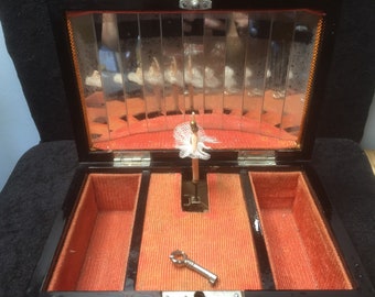 Vintage Large 1930/1940s Daysun Japanese Music Jewellery Box Vintage Large 1930/1940s Daysun Japanese Music Jewellery Box