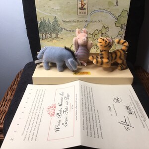 Vintage STEIFF Winnie the Pooh miniature set Limited Edition Collectors Club Eeyore Piglet and Tigger EAN 354205 image 3