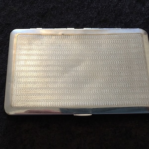 Vintage Chrome Plated Sigaret geval gemaakt door City motor gedraaid
