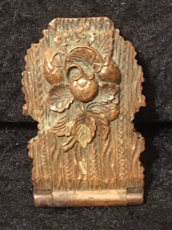 Early Antique Black Forest hand carved Pocket wat… - image 3