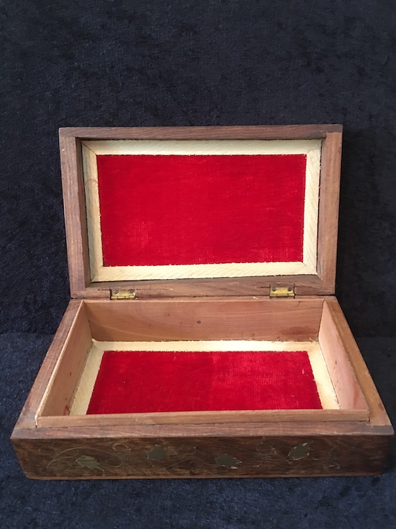 アンティーク コレクション ボックス 赤いベルベット内装