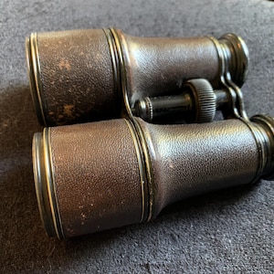 Antique WW1 French Paris Lemaire Officers Field Binoculars retailed by O B Allen Vancouver