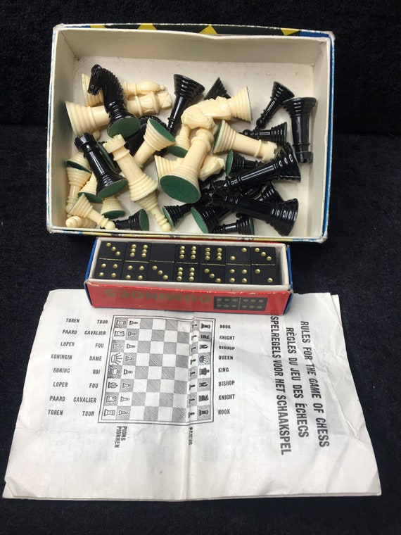 Vloeibaar Wijden capsule Vintage Spears Games Plastic Chess Set and Miniature Dominos - Etsy