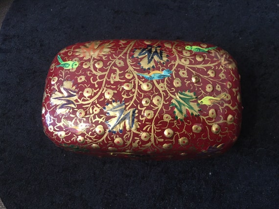 Vintage Made in India Lacquer jewellery box Pappier Machie 12*7*8 cm