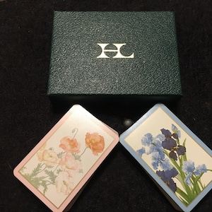 Vintage HL twin deck of playing cards Flower design with original box