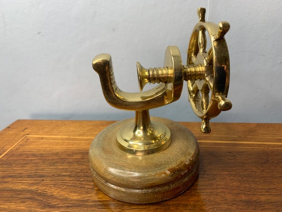 【真鍮くるみ割】Brass Ships Wheel Nutcracker Vintage Ships Wheel Brass Nut Cracker Wooden Bowl – The