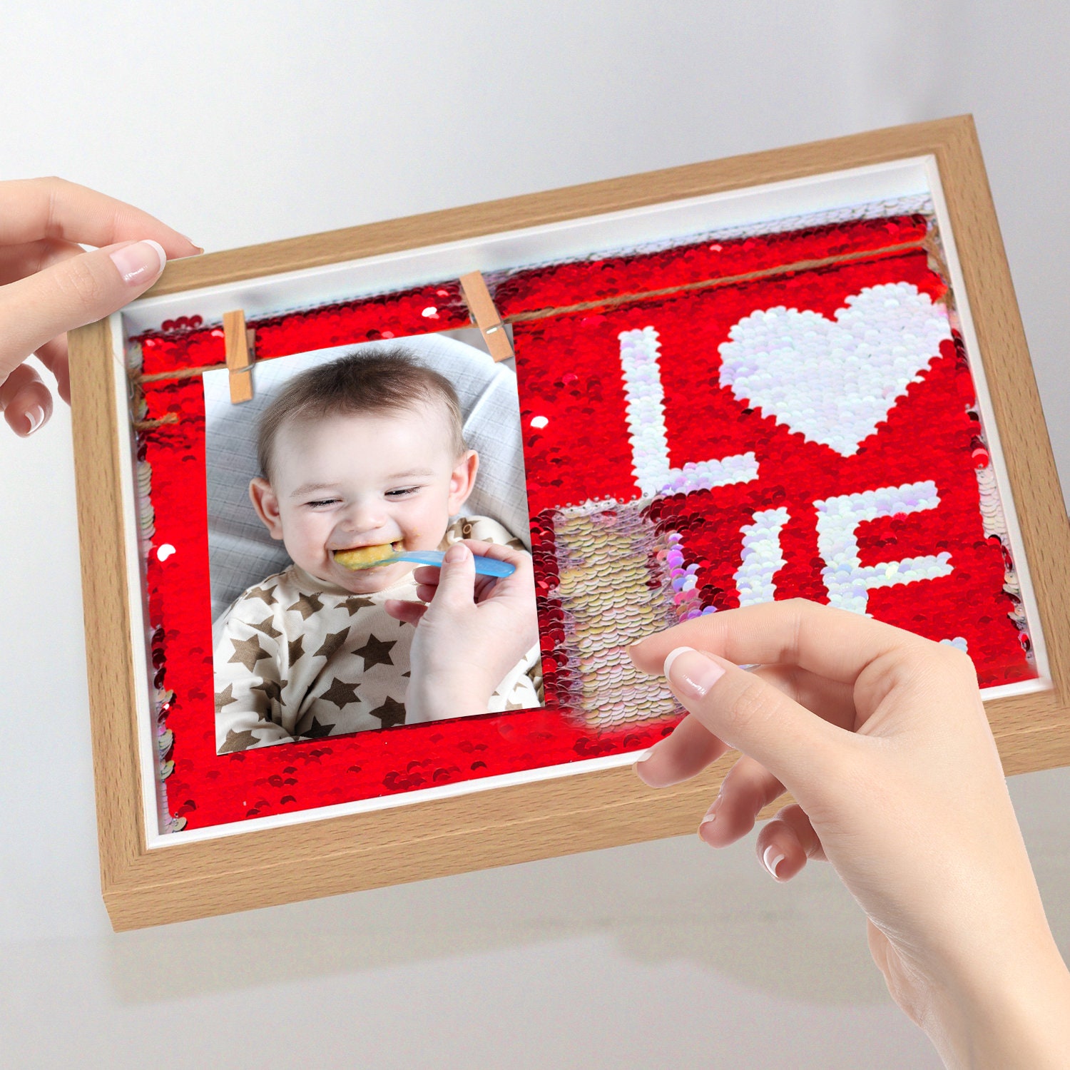 Love Baby Photo Frame Lovely Sign Picture Hanging Display Reversible Sequin Images Collage Set With String Clips