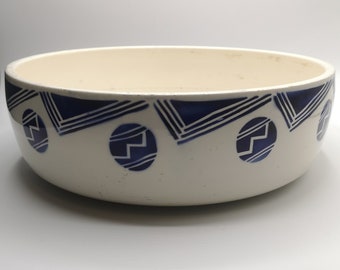Vintage toilet bowl from Broc