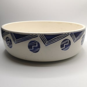 Vintage toilet bowl from Broc