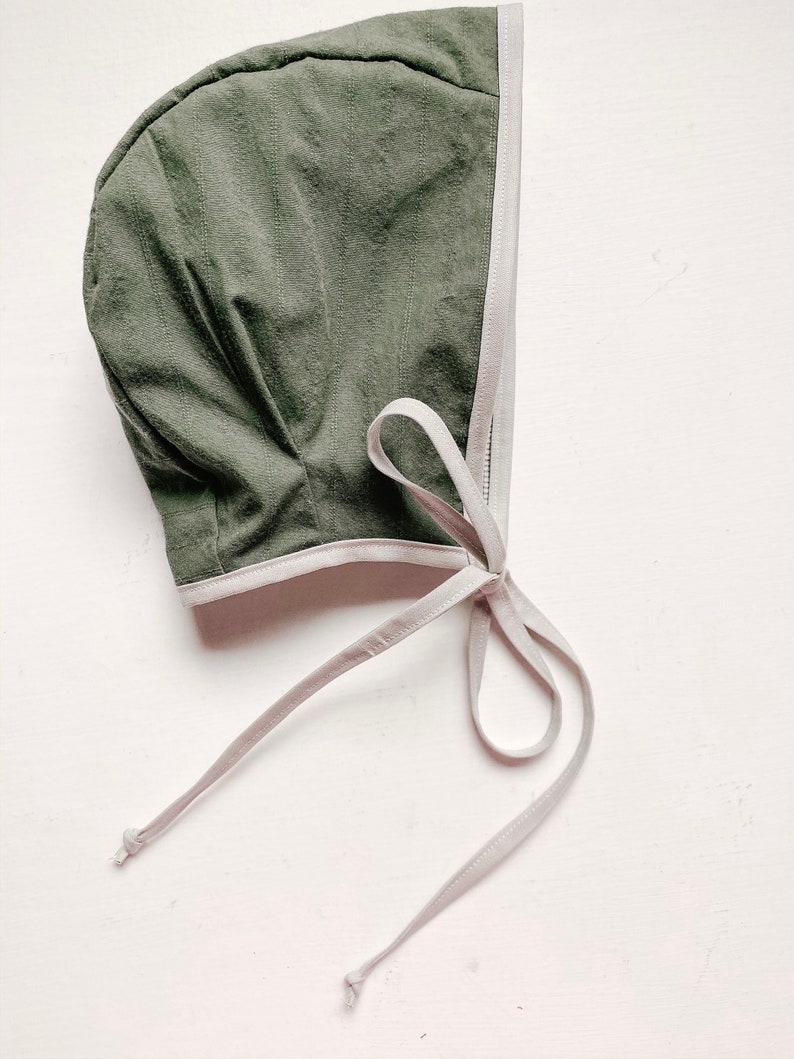 9-12 month bonnet baby bonnet Christmas bonnet spring bonnet cotton baby bonnet baby sun bonnet reversible bonnet sun bonnet
