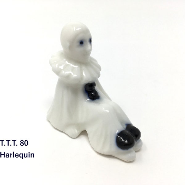 Figurine en porcelaine clown miniature. Clown Pierrot, belle figurine de collection Arlequin.