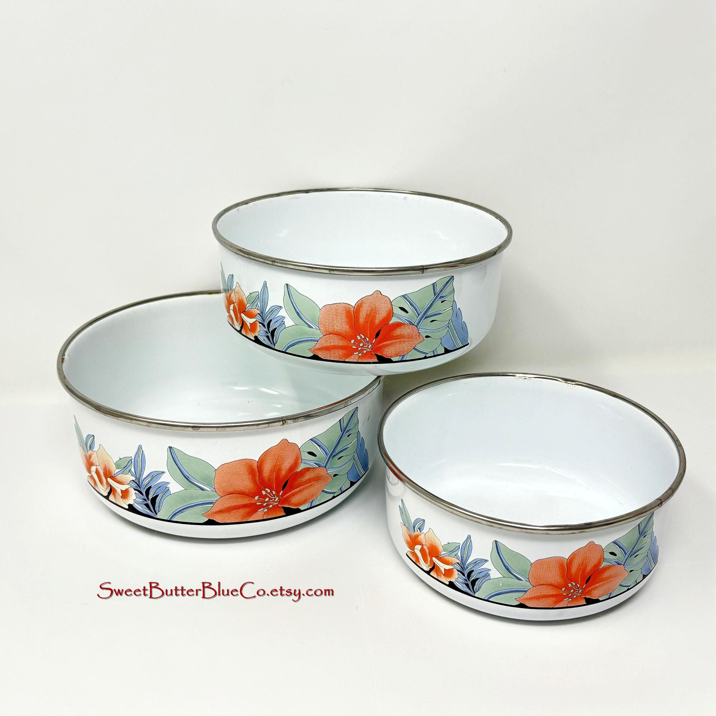 Vintage Enamelware Nesting Bowls - Etsy