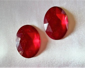 Red Faceted Oval Jewel Set 30mm X 40mm For Stained Glass
