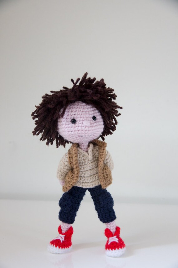chaleco para muñeca a crochet