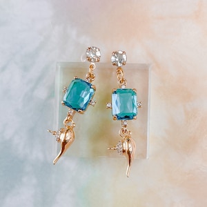 Aladdin Disney Earrings | Disney Genie earrings and jewelry | Princess Jasmine earrings mickey magic kingdom parks jewelry and earrings