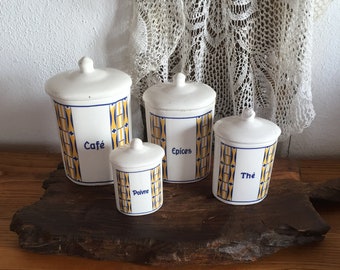 Caffè in stile vintage francese, tè, spezie, set di barattoli di pepe, ovale, ceramica smaltata color crema con motivo di colore blu ocra circa 1920