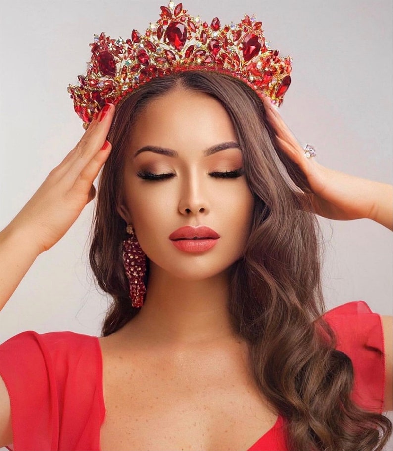 Quinceanera Tiara ,large Gold Crown ,rhinestones Tiara, Bridal Red Tiara ,bridal Goldcrown