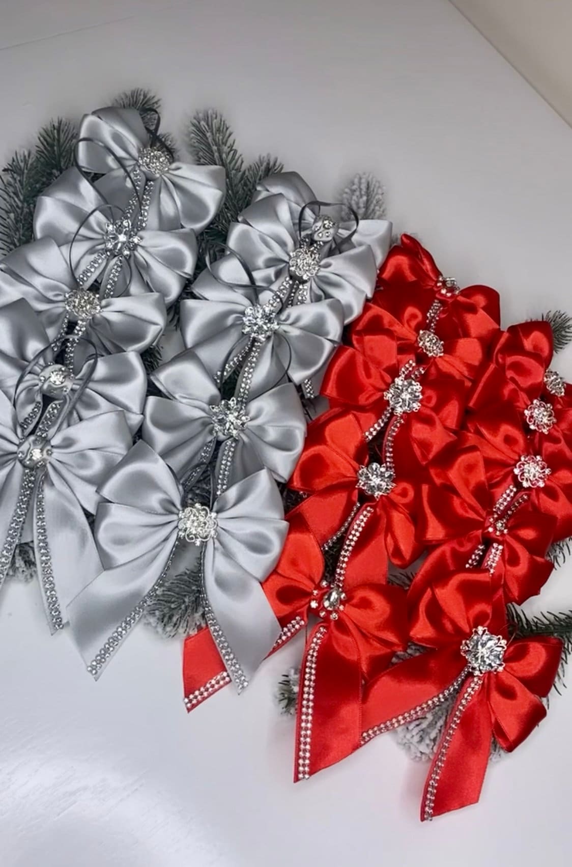 Christmas RED Tree Topper Bows/decorative Christmas Bows Ornaments for