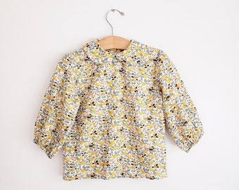 Peter Pan collar shirt for toddler girls, vintage style blouse, girls shirt 3/4 sleeves, blue floral girls shirt buttons on the back