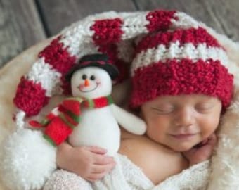 Enkelt stickmönster till vävstol - Babymössa - Jul - Polkagrismössa för baby - Ava Girl Mönster