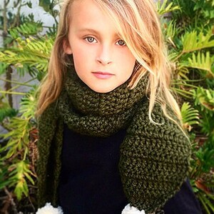 EASY CROCHET PATTERN - Scarf - Neck Warmer - Chunky - Rylie Scarf - Ava Girl Patterns