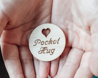 Liebes-Herz-Umarmungs-Token aus Holz – Geschenk zum Schulanfang