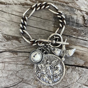 Wings of Love//Angel Medallion Bracelet, Pewter Dove, Crystal, toggle Clasp, vintage chain