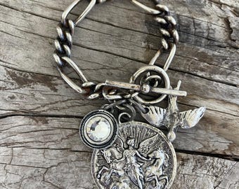 Wings of Love//Angel Medallion Bracelet, Pewter Dove, Crystal, toggle Clasp, vintage chain