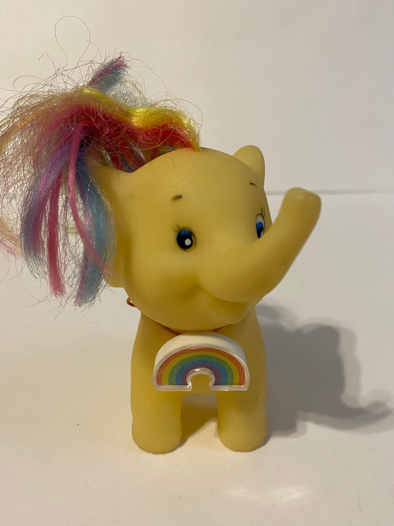 Soma 1984 Elephant MLP FAKIE RARE Yellow Rainbow Love Pet